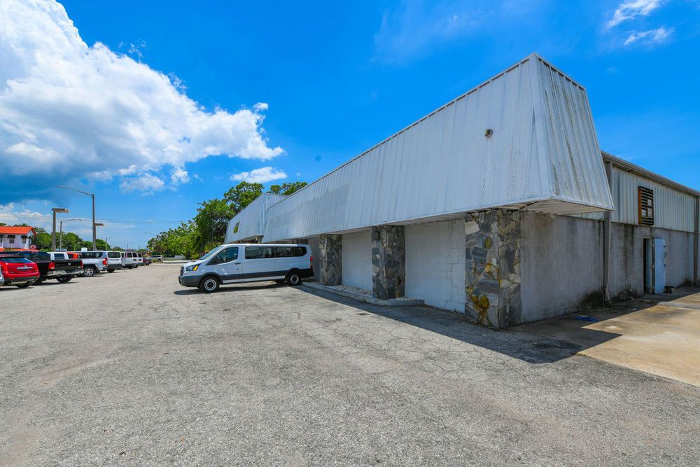 Thornton Site: 405 8th Ave W, Palmetto, FL 34221